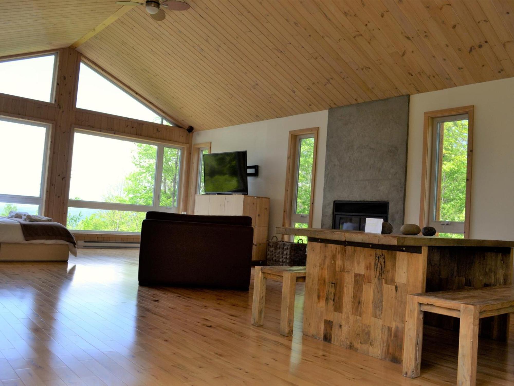 Eco Spa Highland Grenville-Sur-La-Rouge الغرفة الصورة