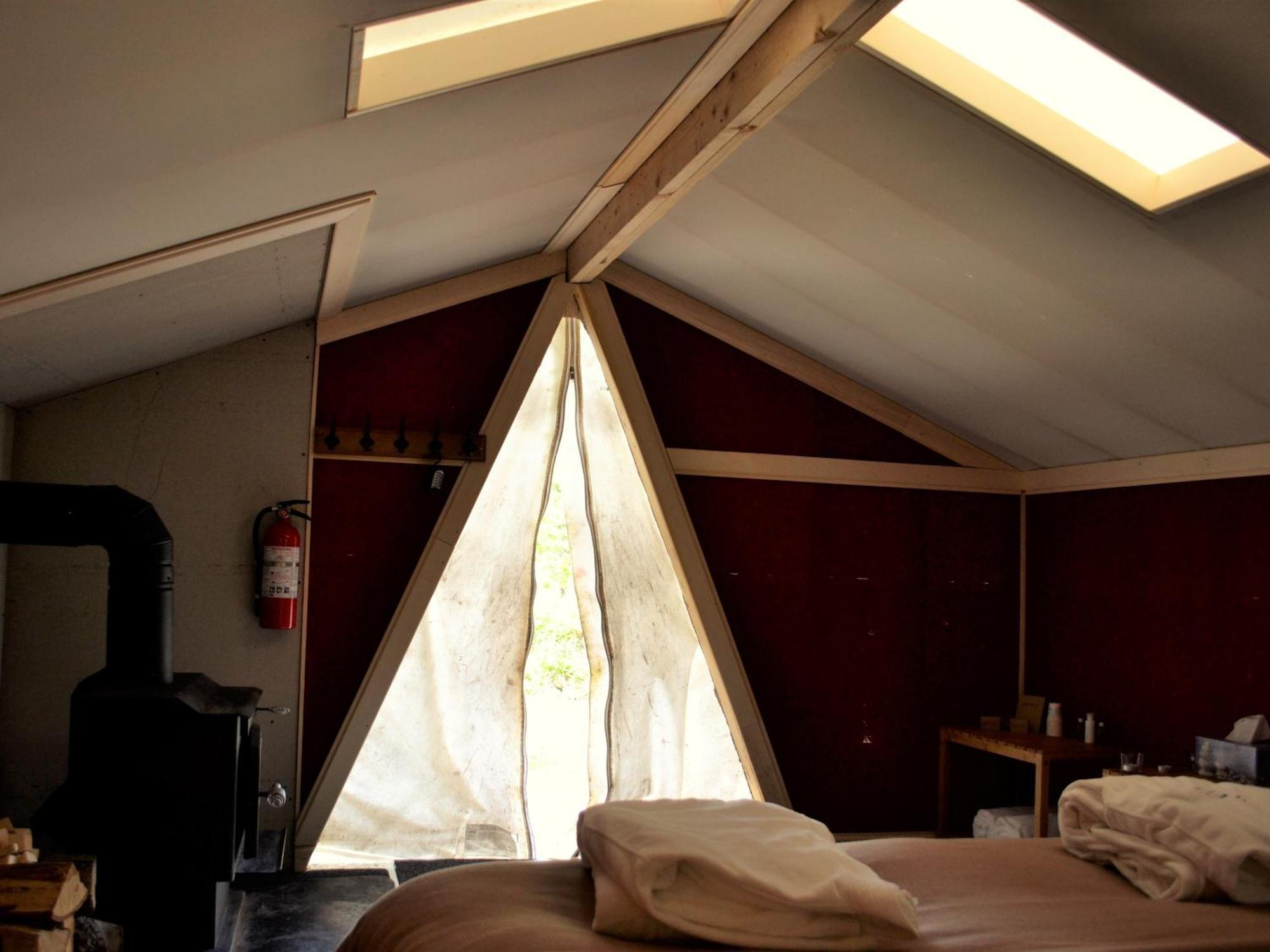 Eco Spa Highland Grenville-Sur-La-Rouge الغرفة الصورة