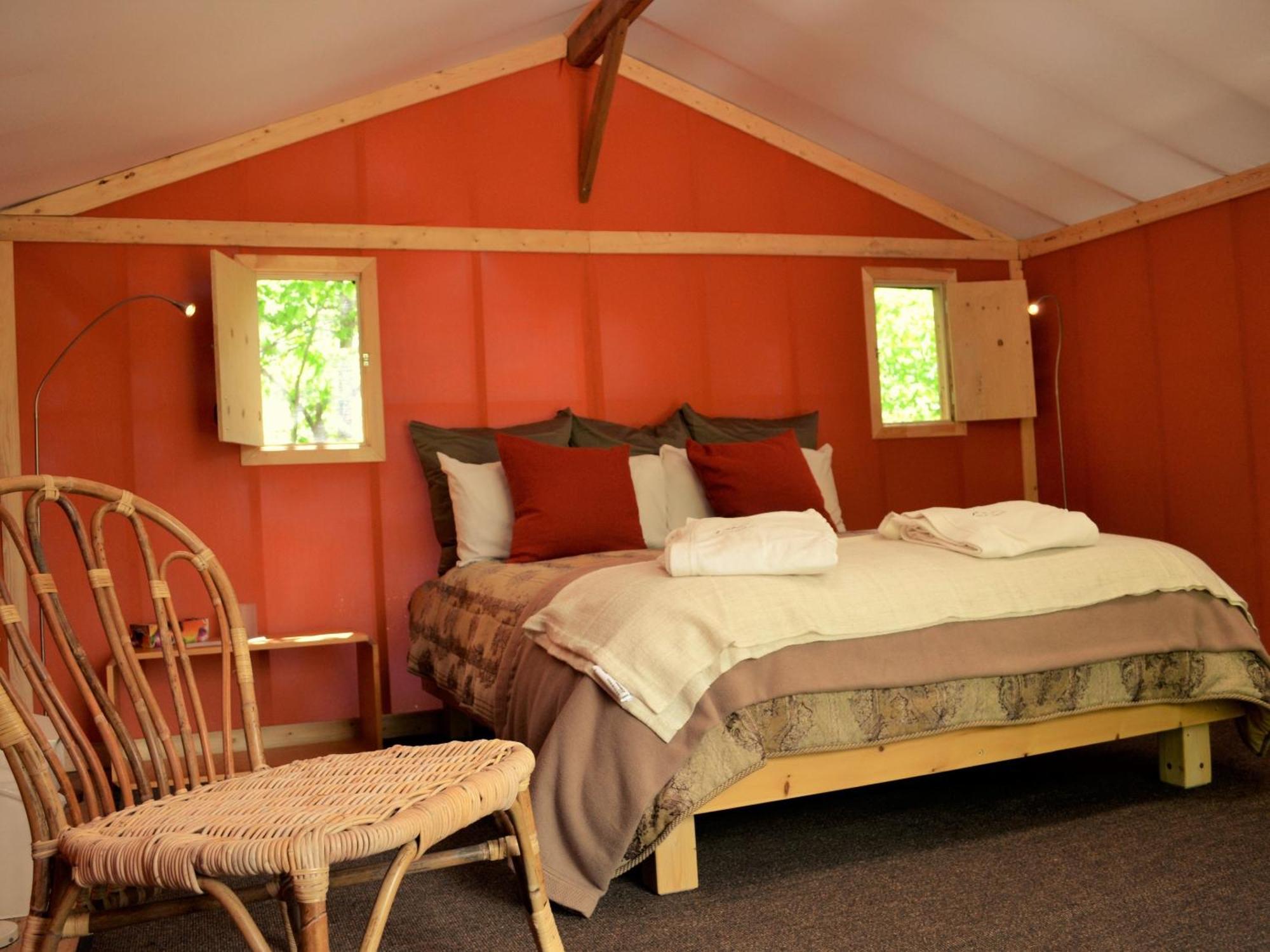 Eco Spa Highland Grenville-Sur-La-Rouge الغرفة الصورة