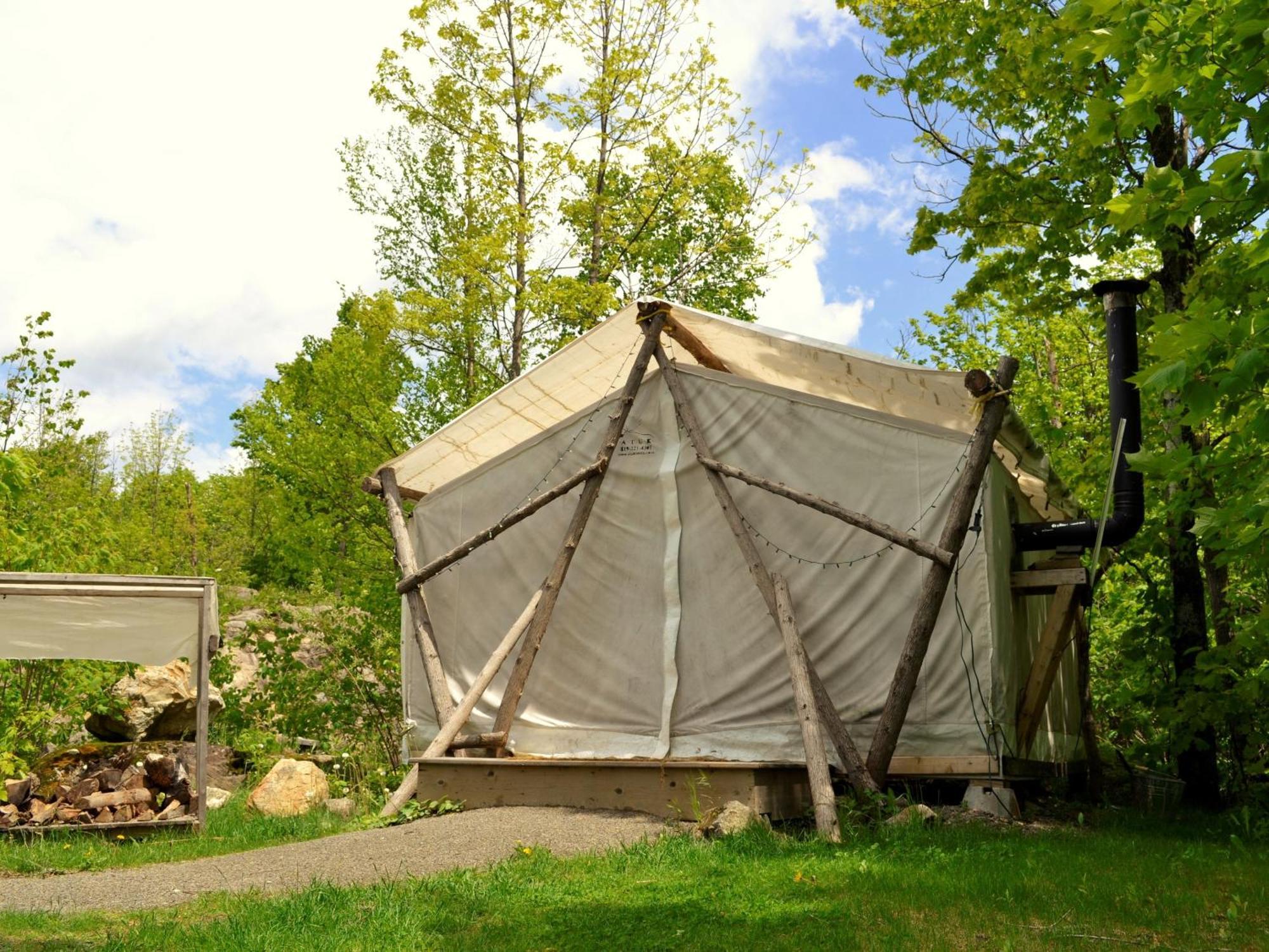 Eco Spa Highland Grenville-Sur-La-Rouge الغرفة الصورة